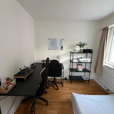 Moderne 4-zimmer Nahe Bodensee Mit Balkon *